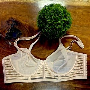 NWT Victoria Secret Sheer Bra